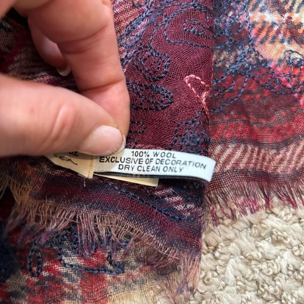 Ladies Lucky Brand Red‎ and Blue Plaid Wool Fringe End Scarf with Embroidery